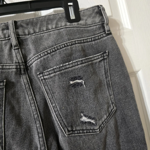 PacSun Ripped Mom Jeans in Faded Black, Tapered Leg, Ankle Length, Sz 27, EUC! - Picture 10 of 13